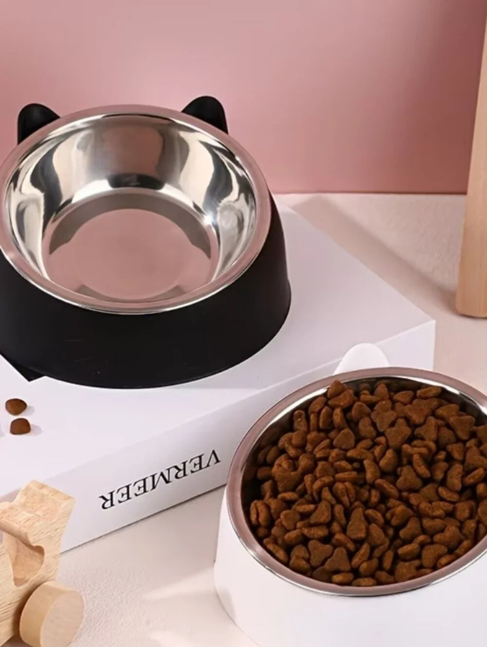 Cat Bowl-Stainless Steel with Non-Slip Navy Blue Stand